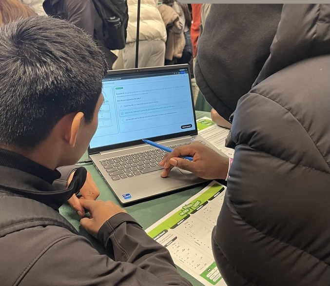 Students participating in Path to Good Credit activity